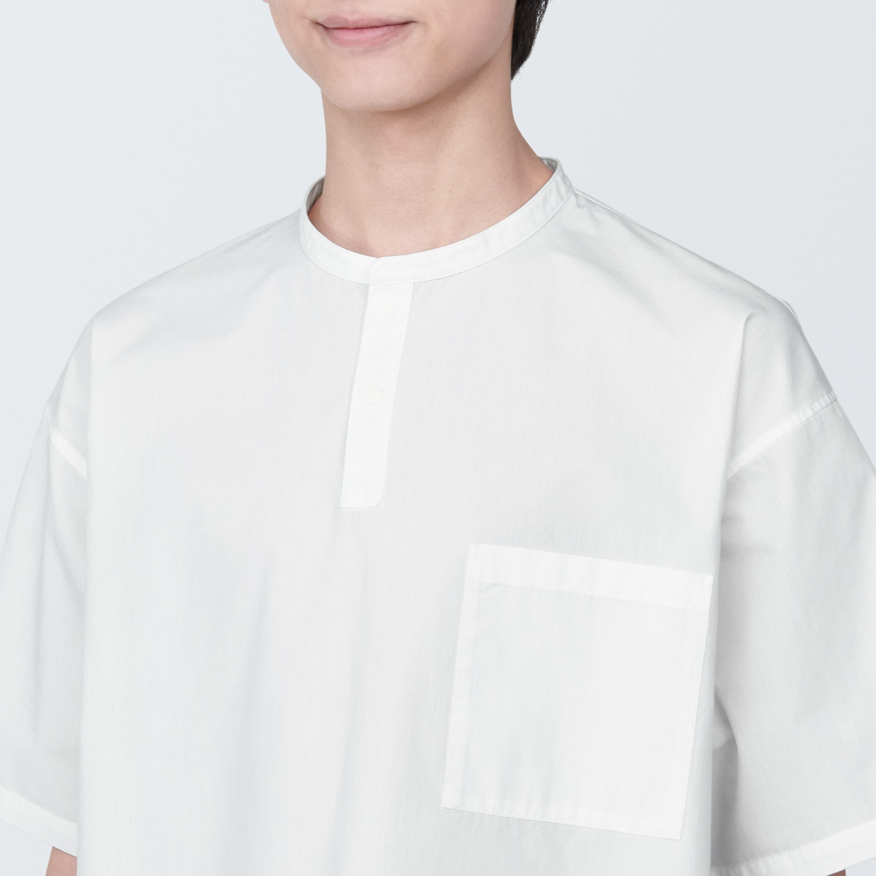 【欧米サイズ】紳士　涼感ヘンリーネック半袖布帛Ｔシャツ