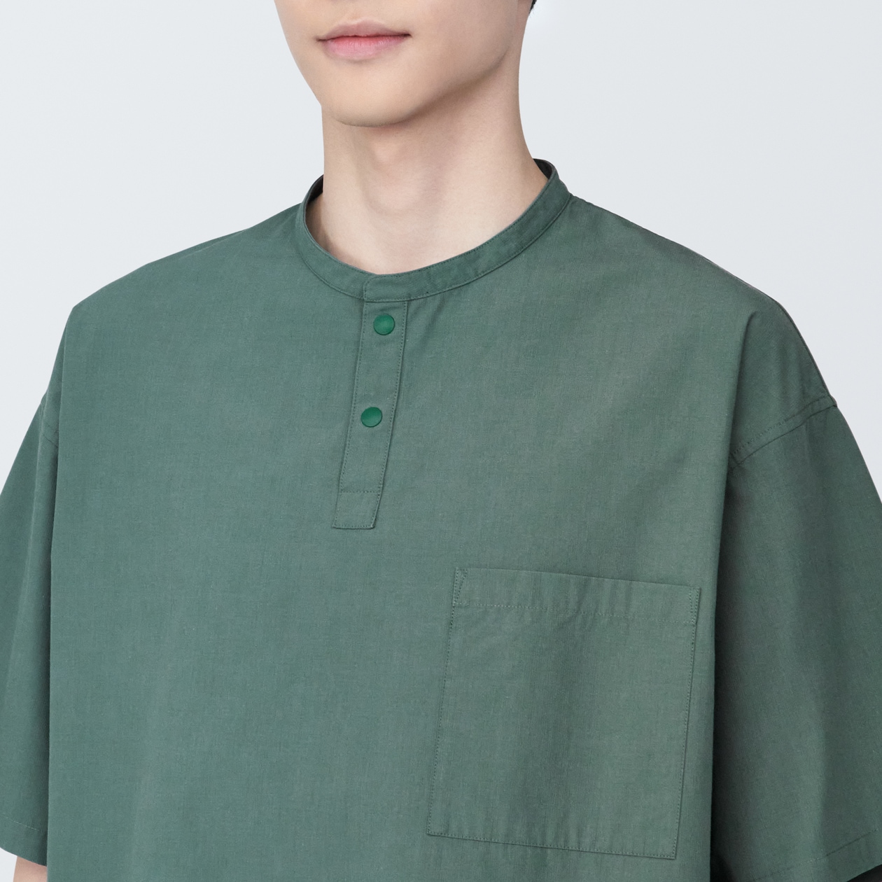 【欧米サイズ】紳士　涼感ヘンリーネック半袖布帛Ｔシャツ