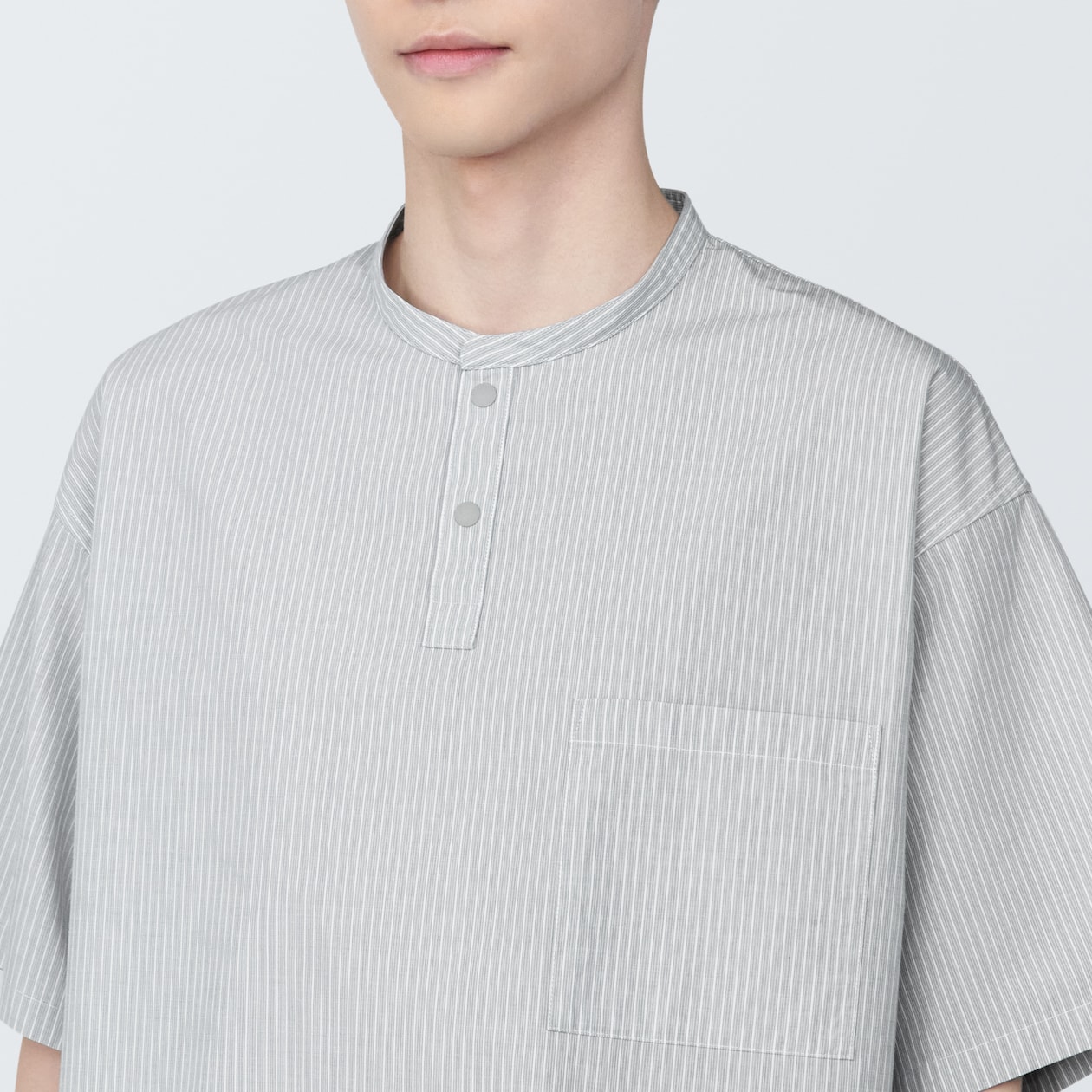【欧米サイズ】紳士　涼感ヘンリーネック半袖布帛Ｔシャツ