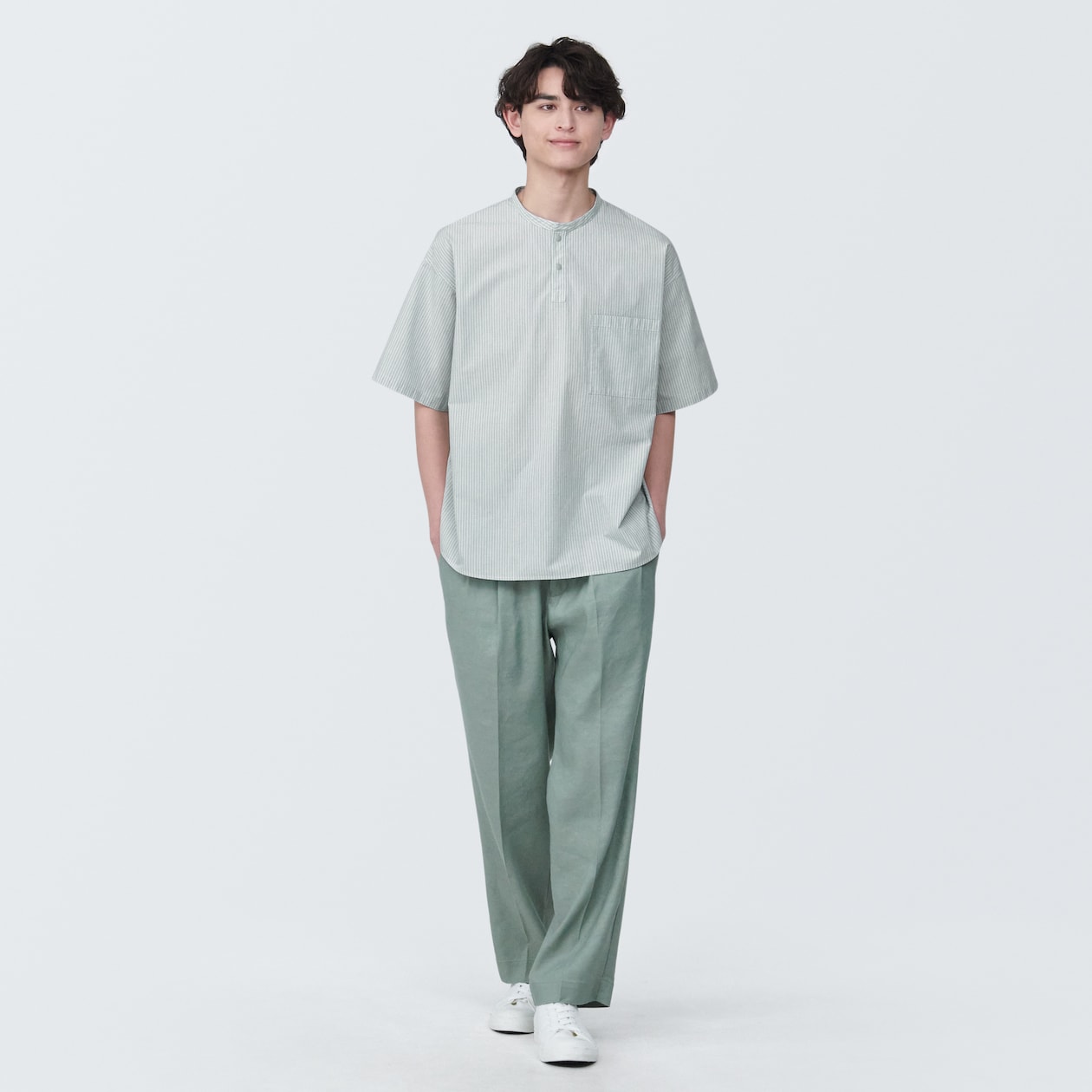 紳士　涼感ヘンリーネック半袖布帛Ｔシャツ