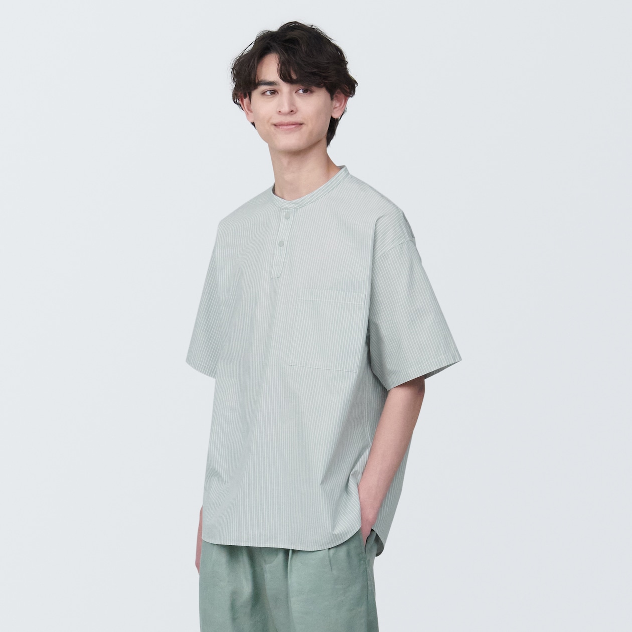 紳士　涼感ヘンリーネック半袖布帛Ｔシャツ