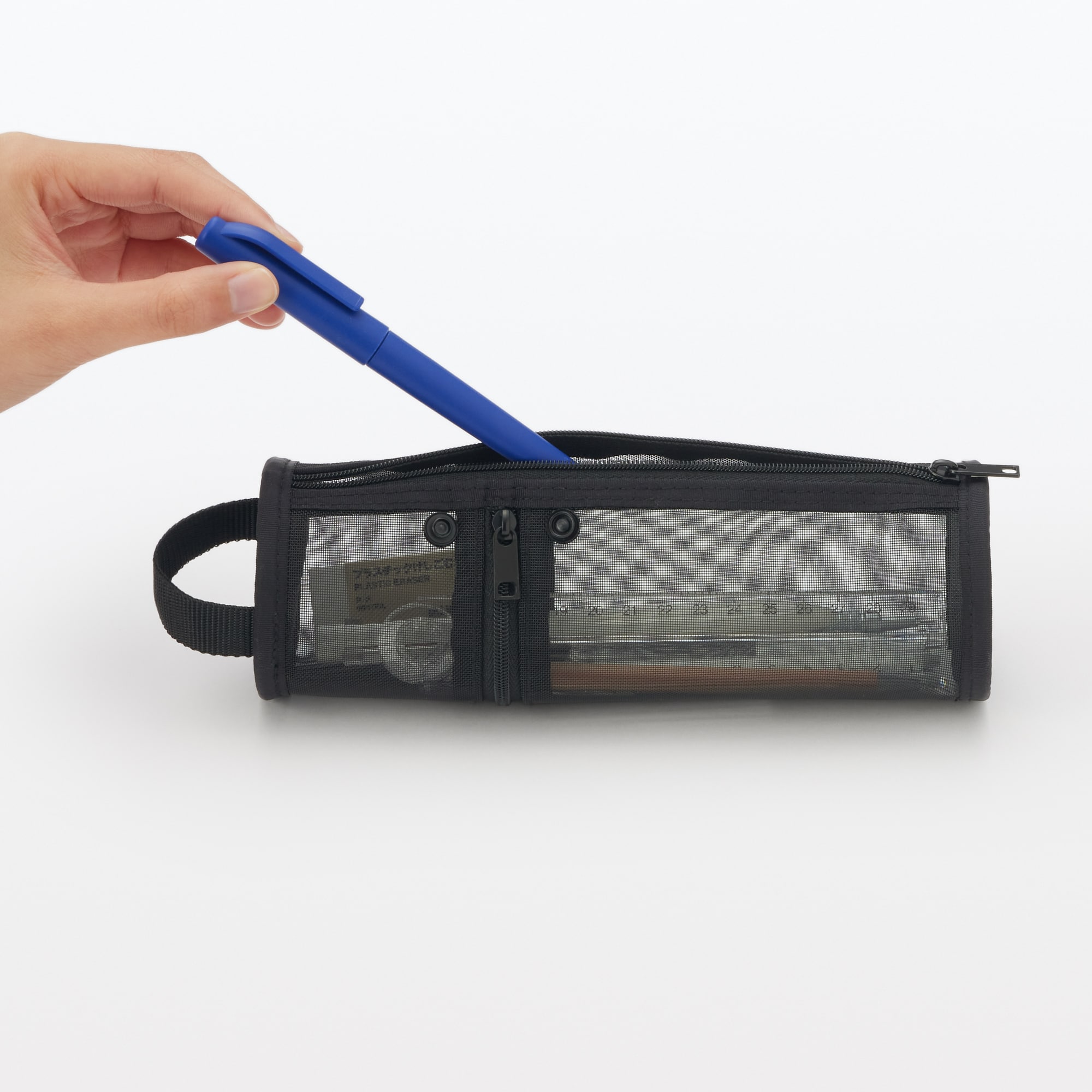 ナイロンメッシュ縦でも横でも使えるペンケース