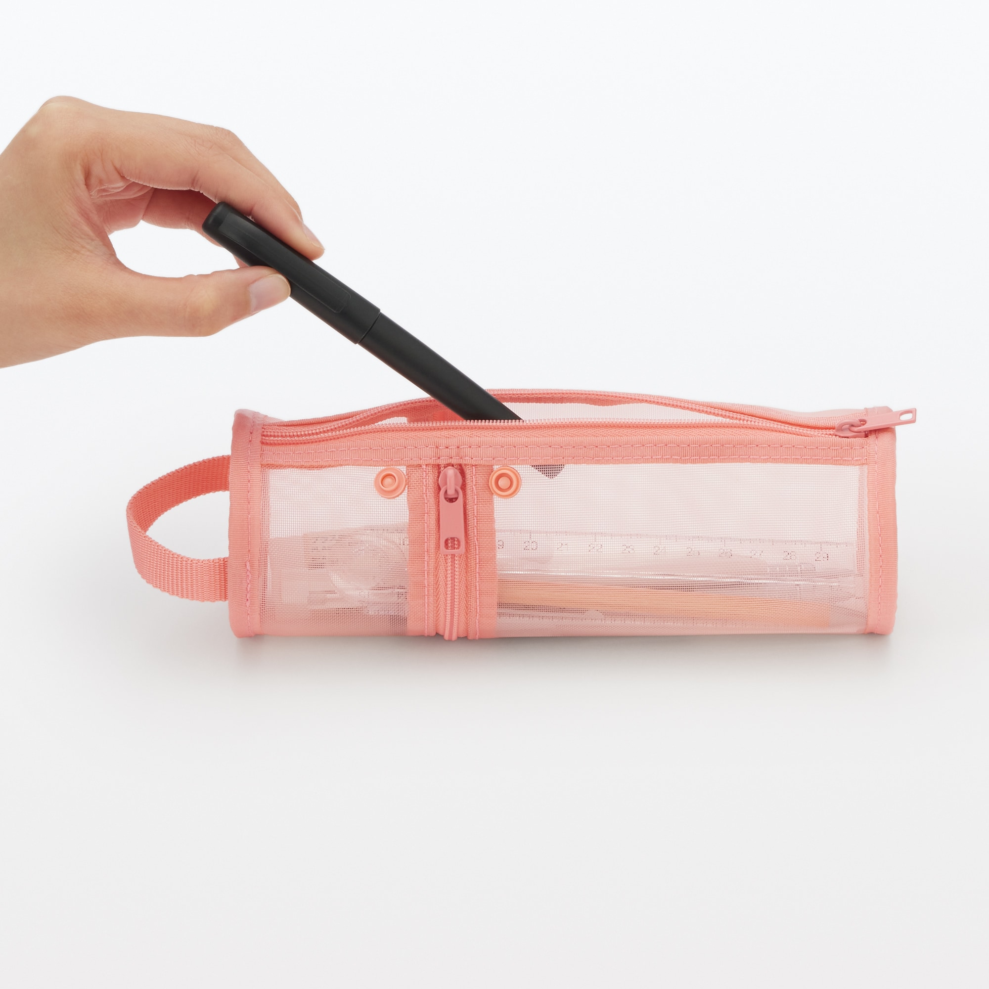 ナイロンメッシュ縦でも横でも使えるペンケース