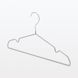 すべりにくいハンガー