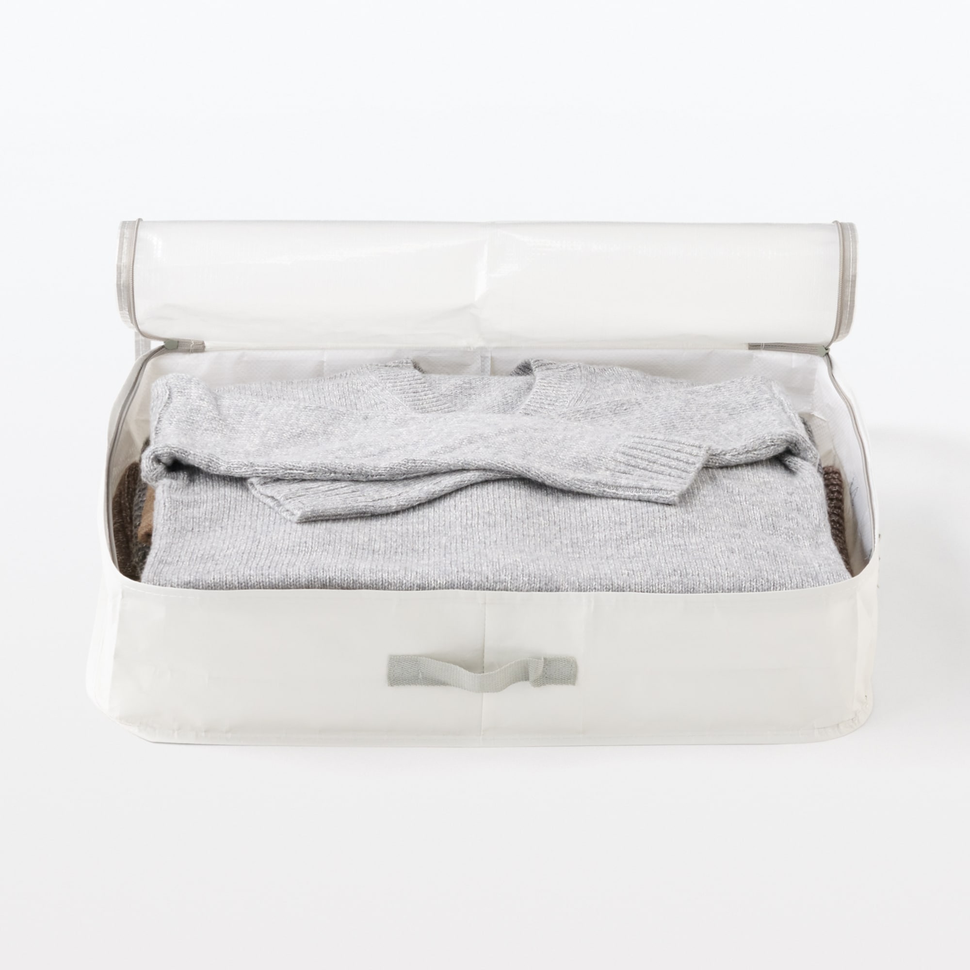 レジャーシートでつくった　たためる収納袋　大