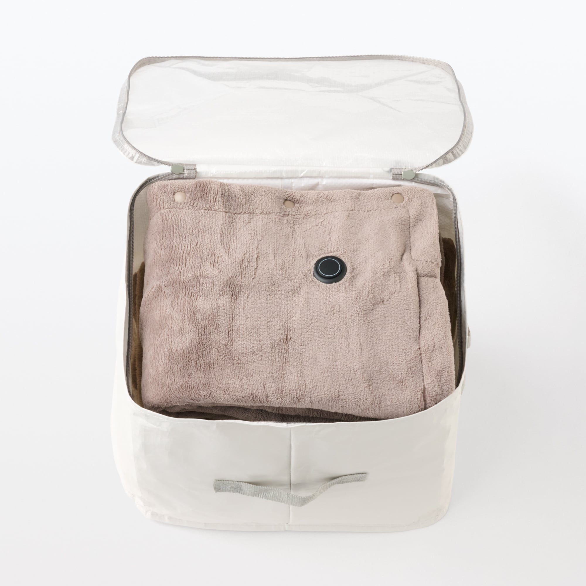 レジャーシートでつくった　たためる収納袋　中