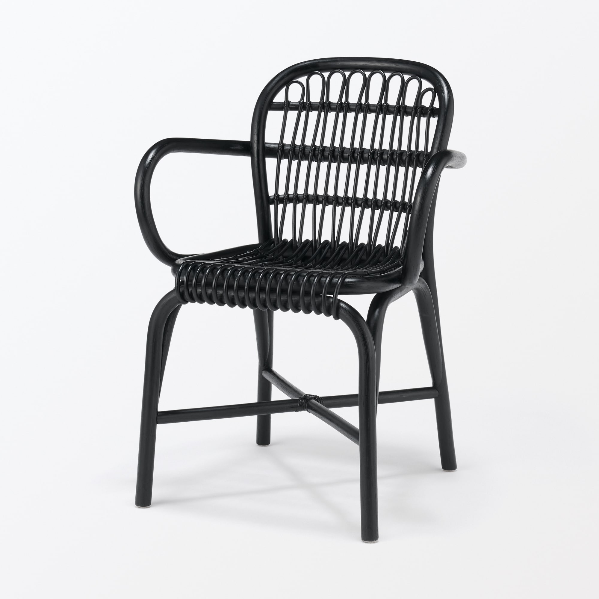KAZAMA黒のラタンアームチェア ラタンアームチェア | 無印良品