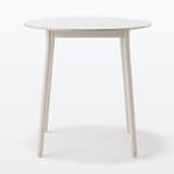 中でも外でも使える　丸テーブル　アルミ脚　小