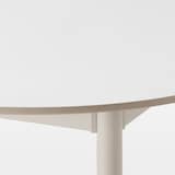 中でも外でも使える　丸テーブル　アルミ脚　小