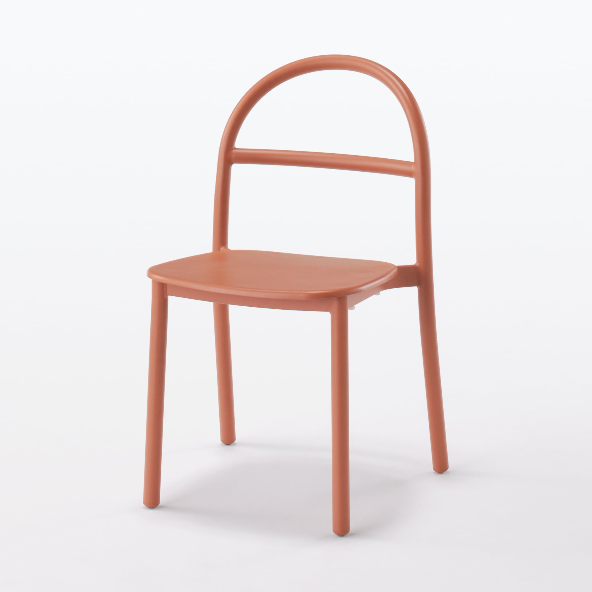 中でも外でも使える　アルミチェア