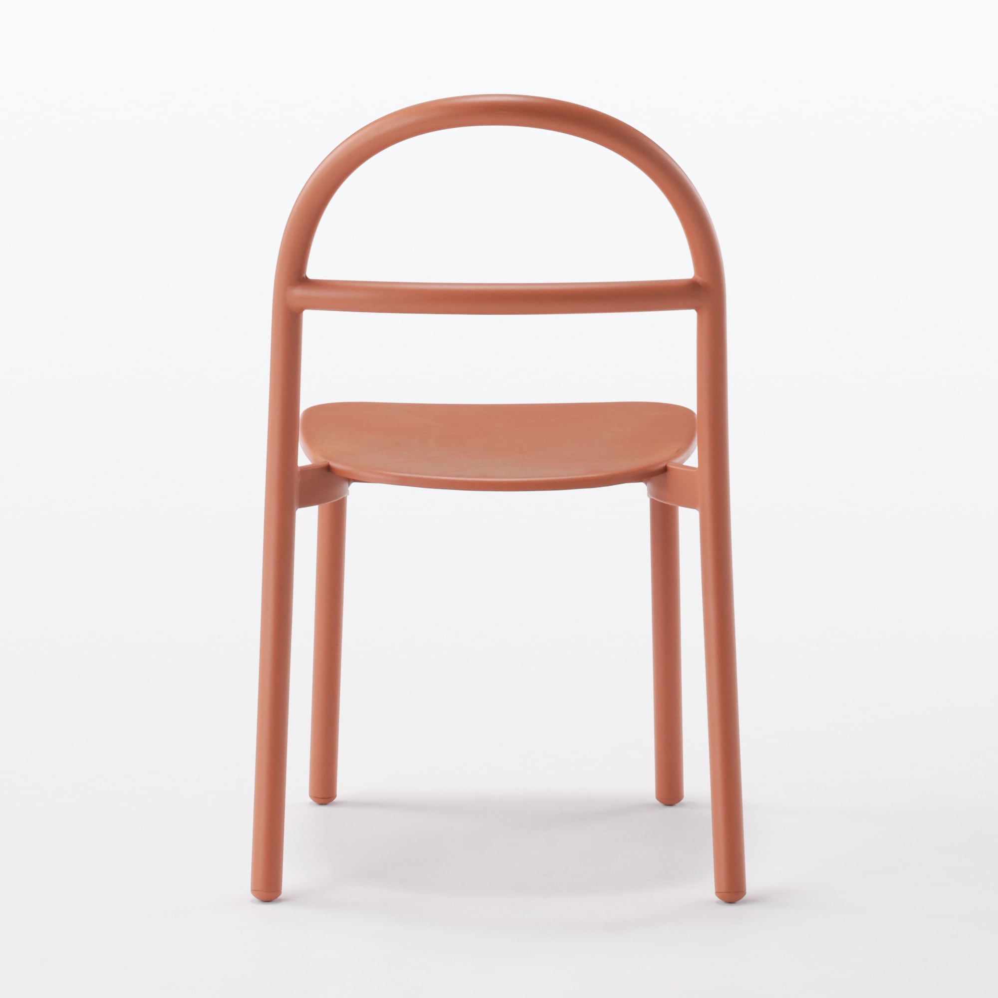 中でも外でも使える　アルミチェア