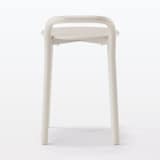 中でも外でも使える　アルミスツール