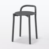 中でも外でも使える　アルミスツール