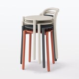 中でも外でも使える　アルミスツール