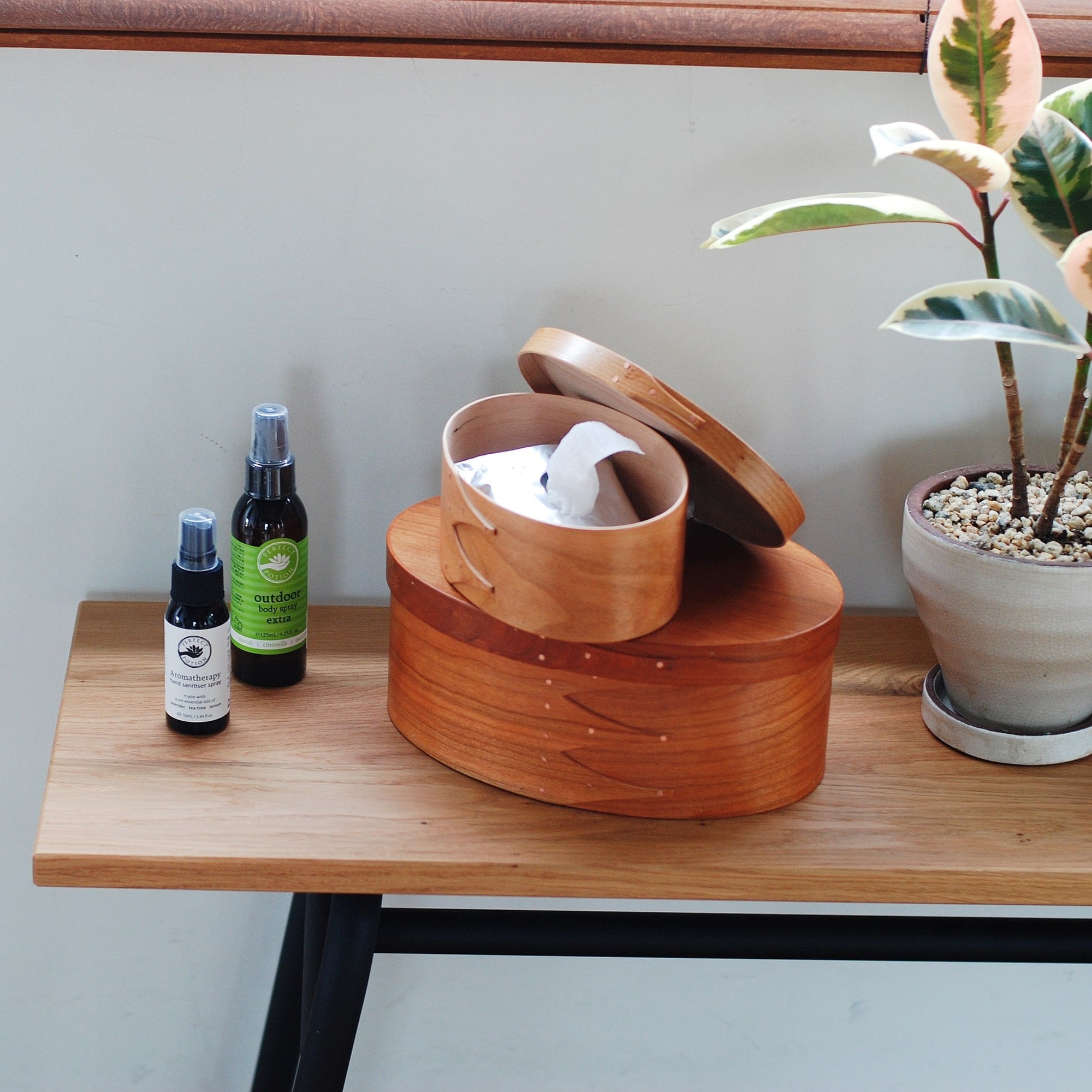 ［ＩＤＥＥ］ＳＨＡＫＥＲオーバルボックス　Ｌ