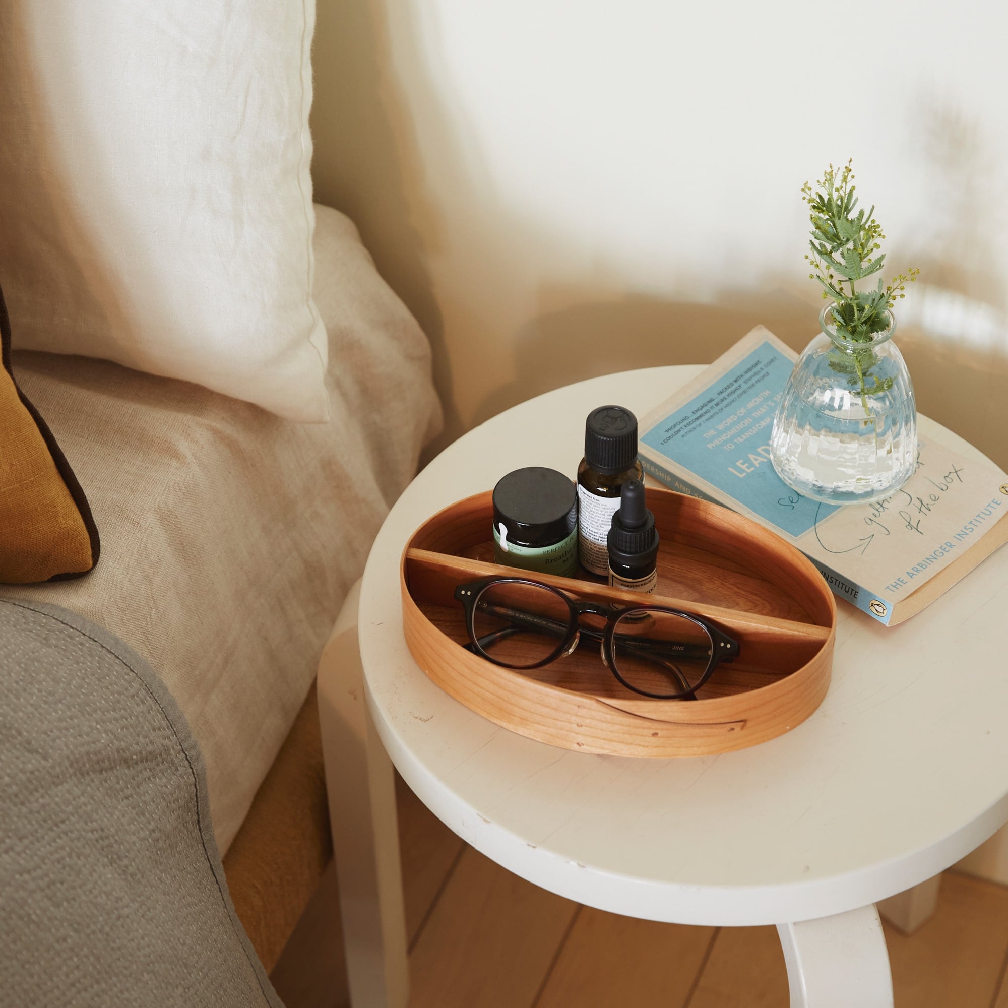 ［ＩＤＥＥ］ＳＨＡＫＥＲ　ＢＵＲＥＡＵ　ＴＲＡＹ