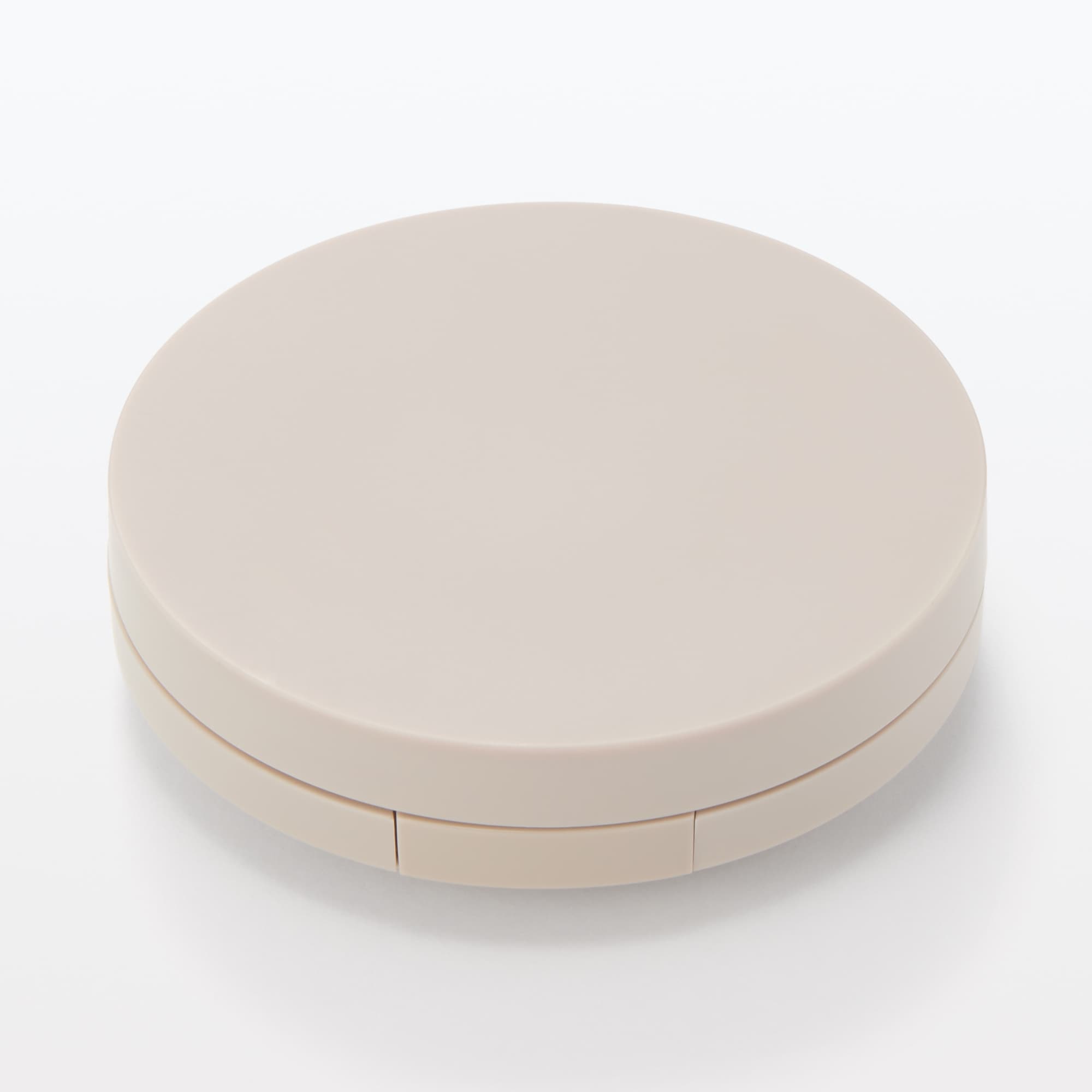 薬用　ＵＶクッションファンデーション