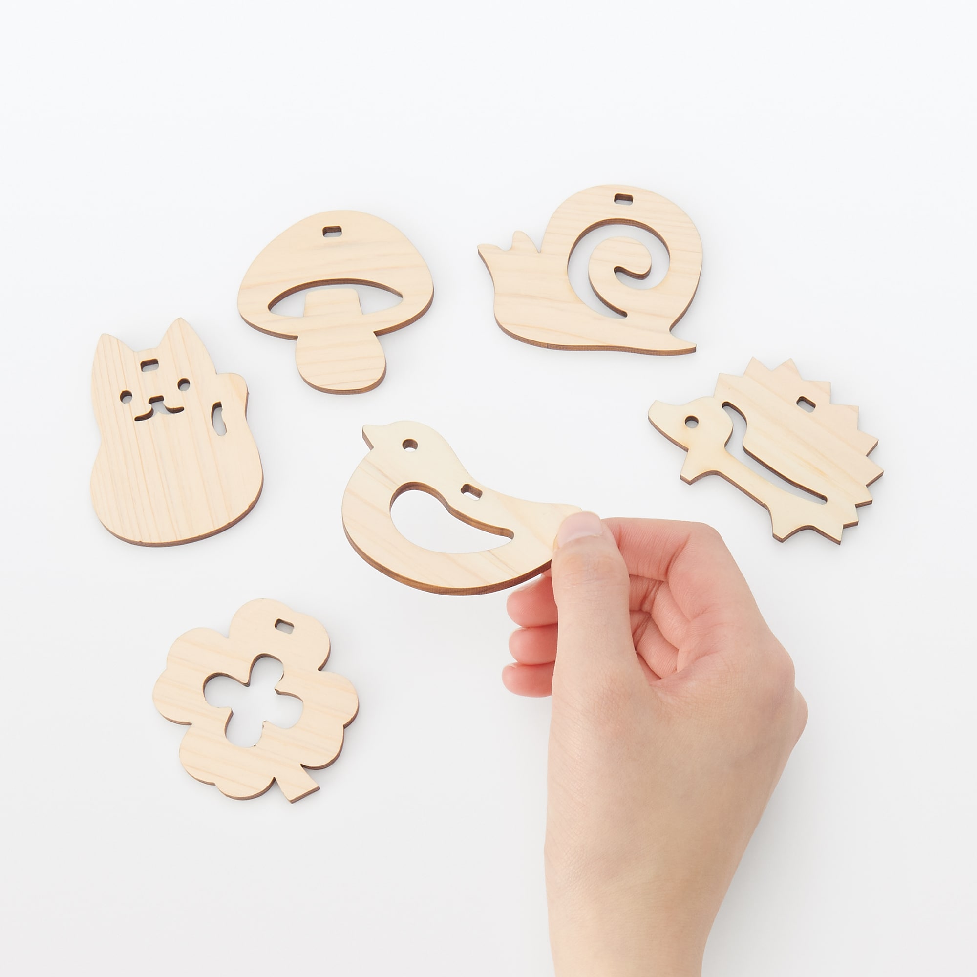 木製オーナメント