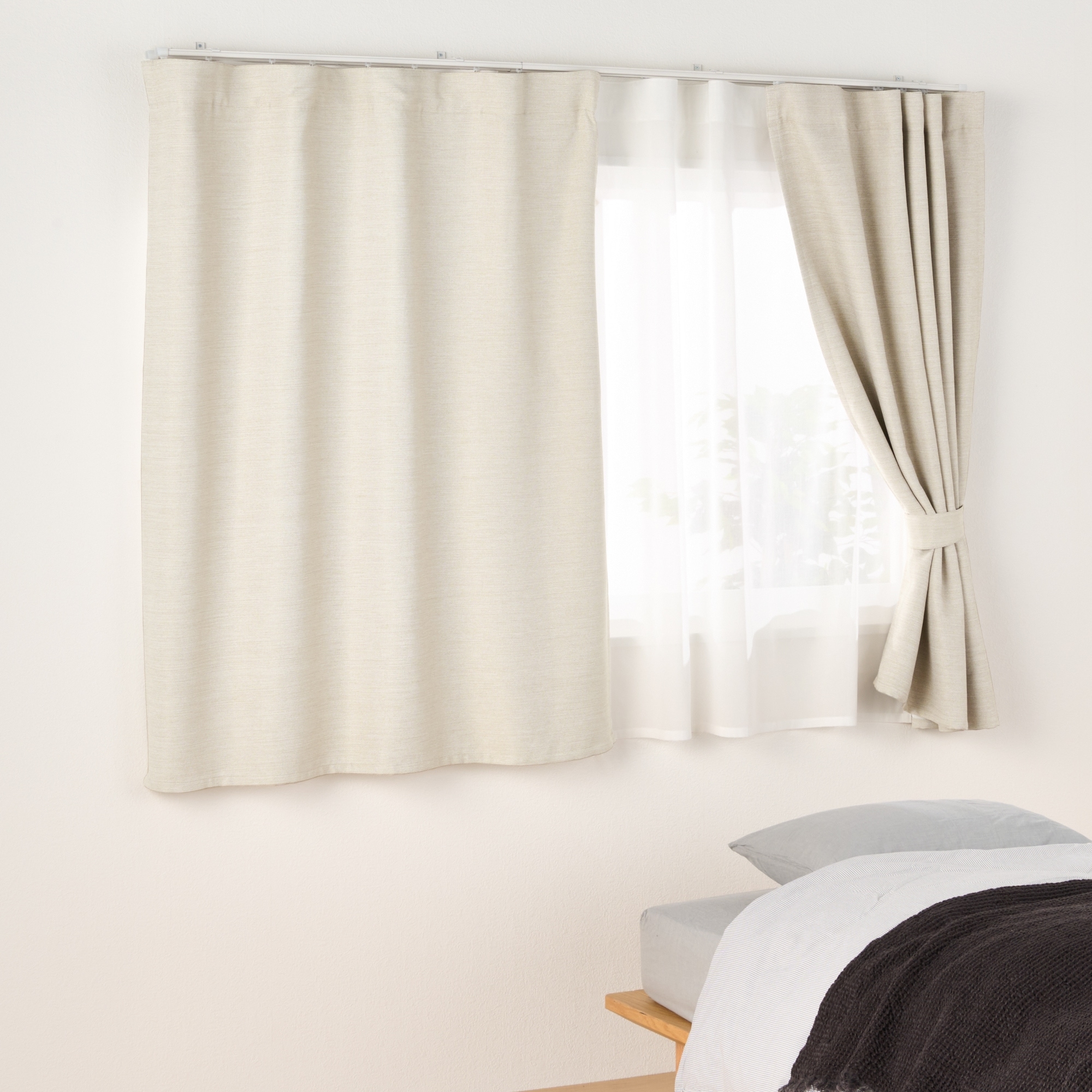 防炎・遮光性　二重織りノンプリーツカーテン