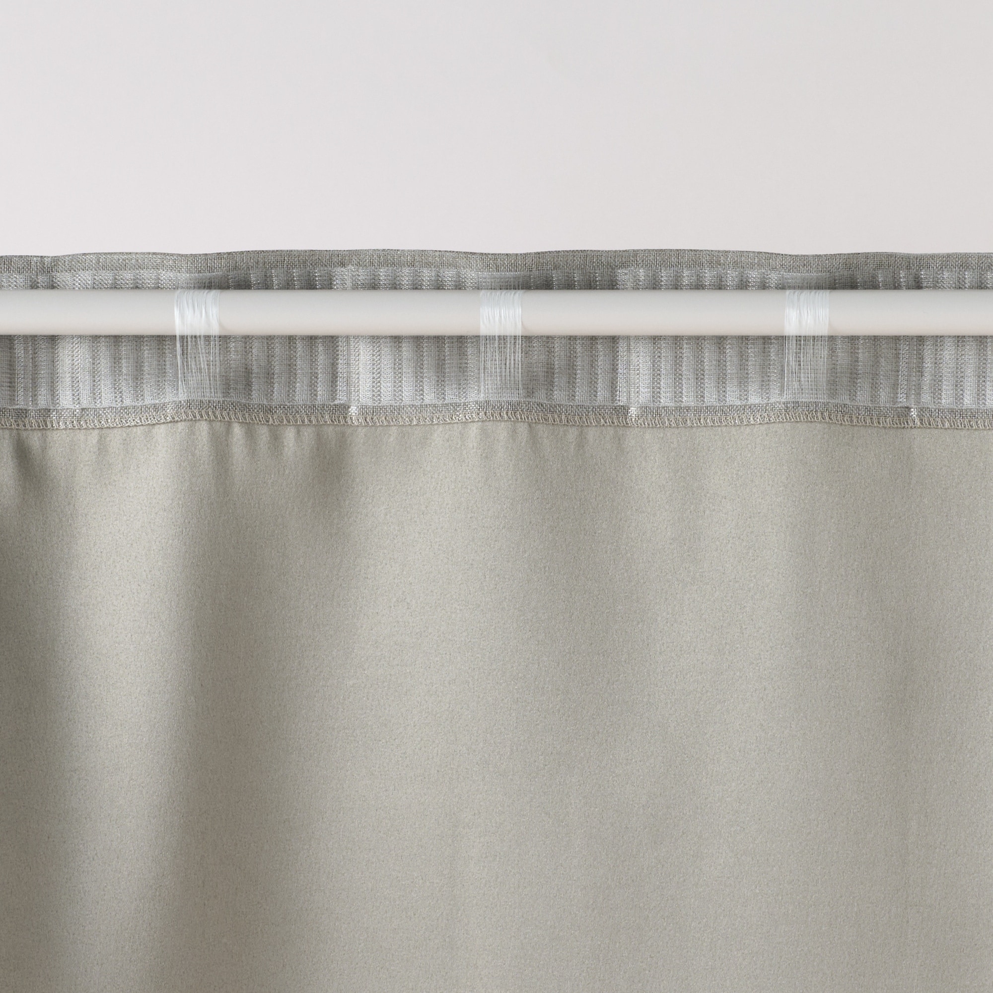 防炎・遮光性　ドビー織りノンプリーツカーテン