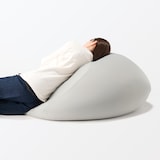 体にフィットするソファ用ひんやりカバー　グレー