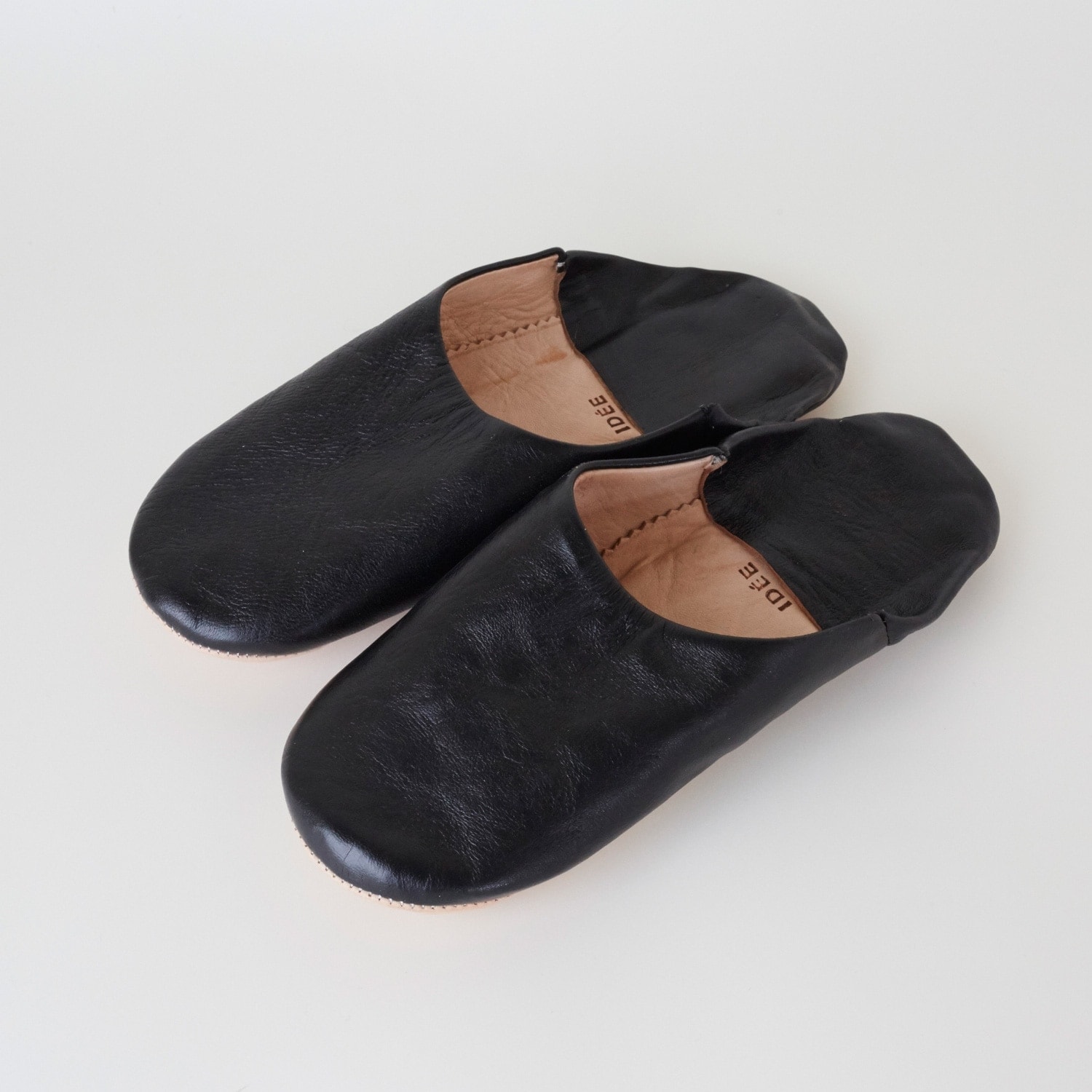 ［ＩＤＥＥ］ＩＤＥＥバブーシュ　Ｌ　ブラック