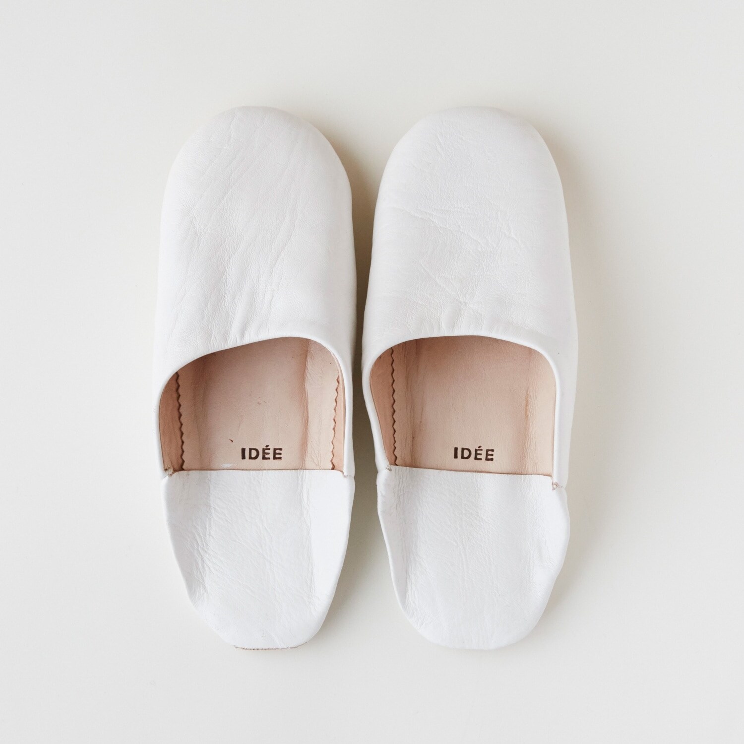 ［ＩＤＥＥ］ＩＤＥＥバブーシュ　Ｌ　ホワイト