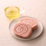 桜のロールケーキ