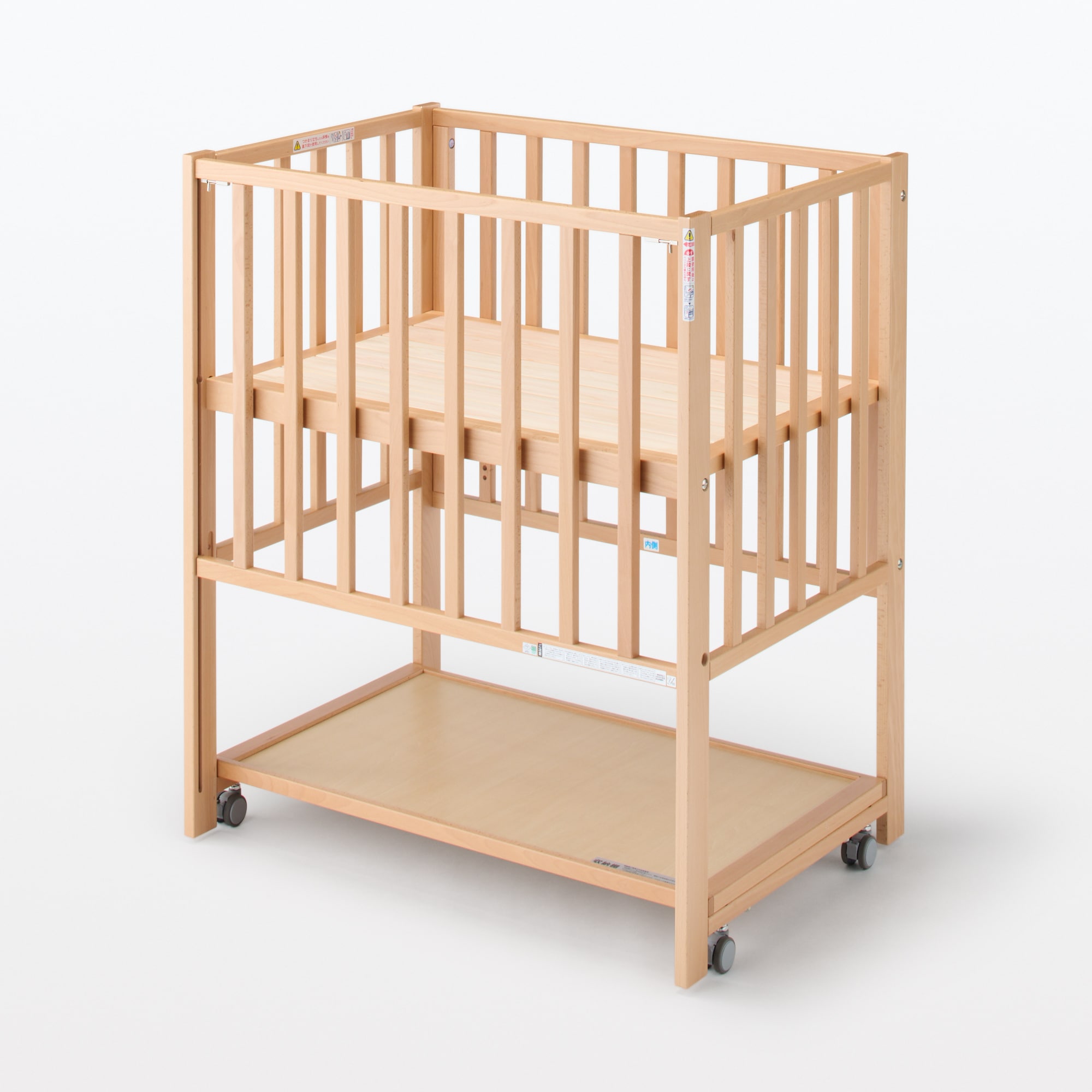 ビーチ材　ベビーベッド