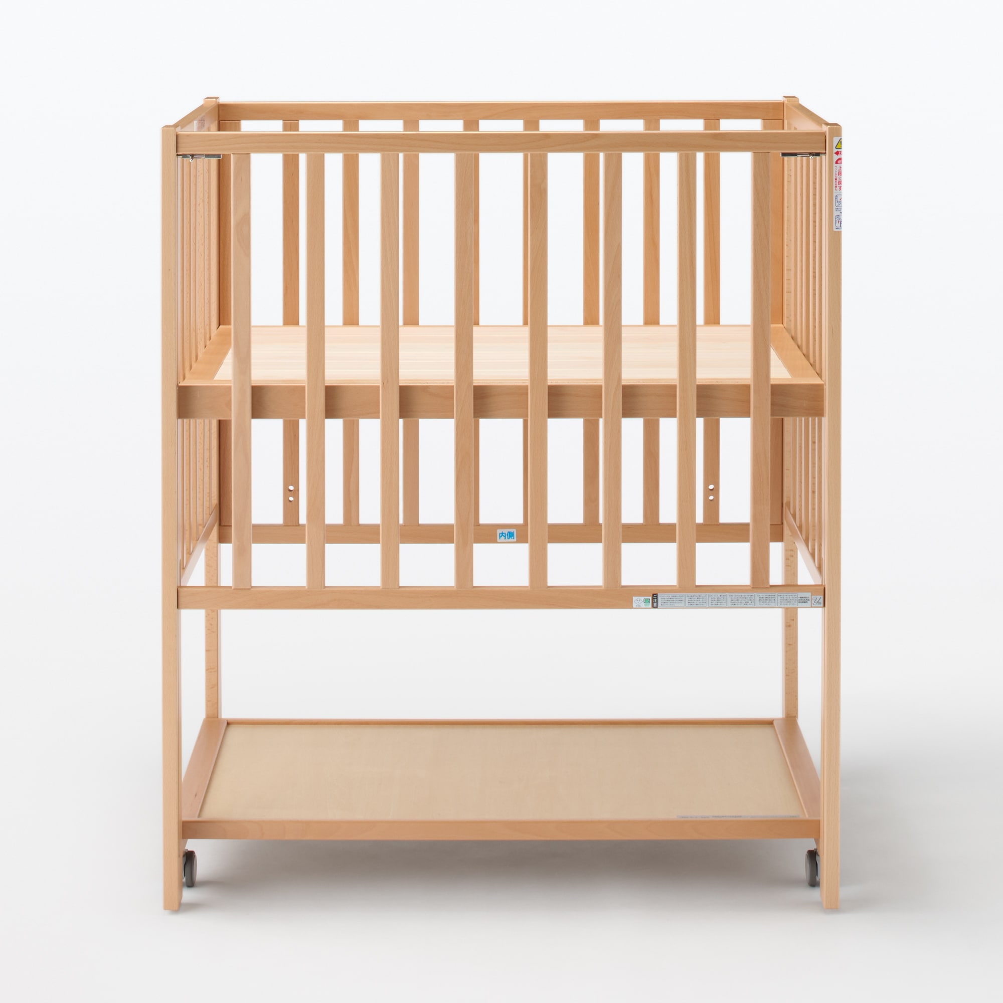 ビーチ材　ベビーベッド