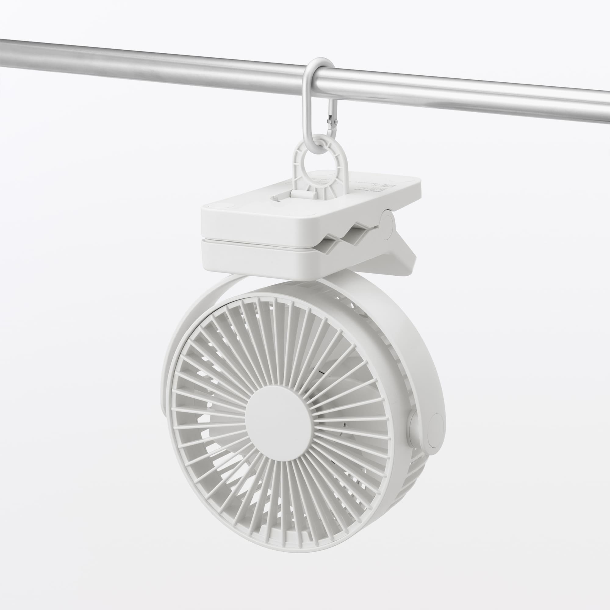 置いても使える　充電式クリップファン