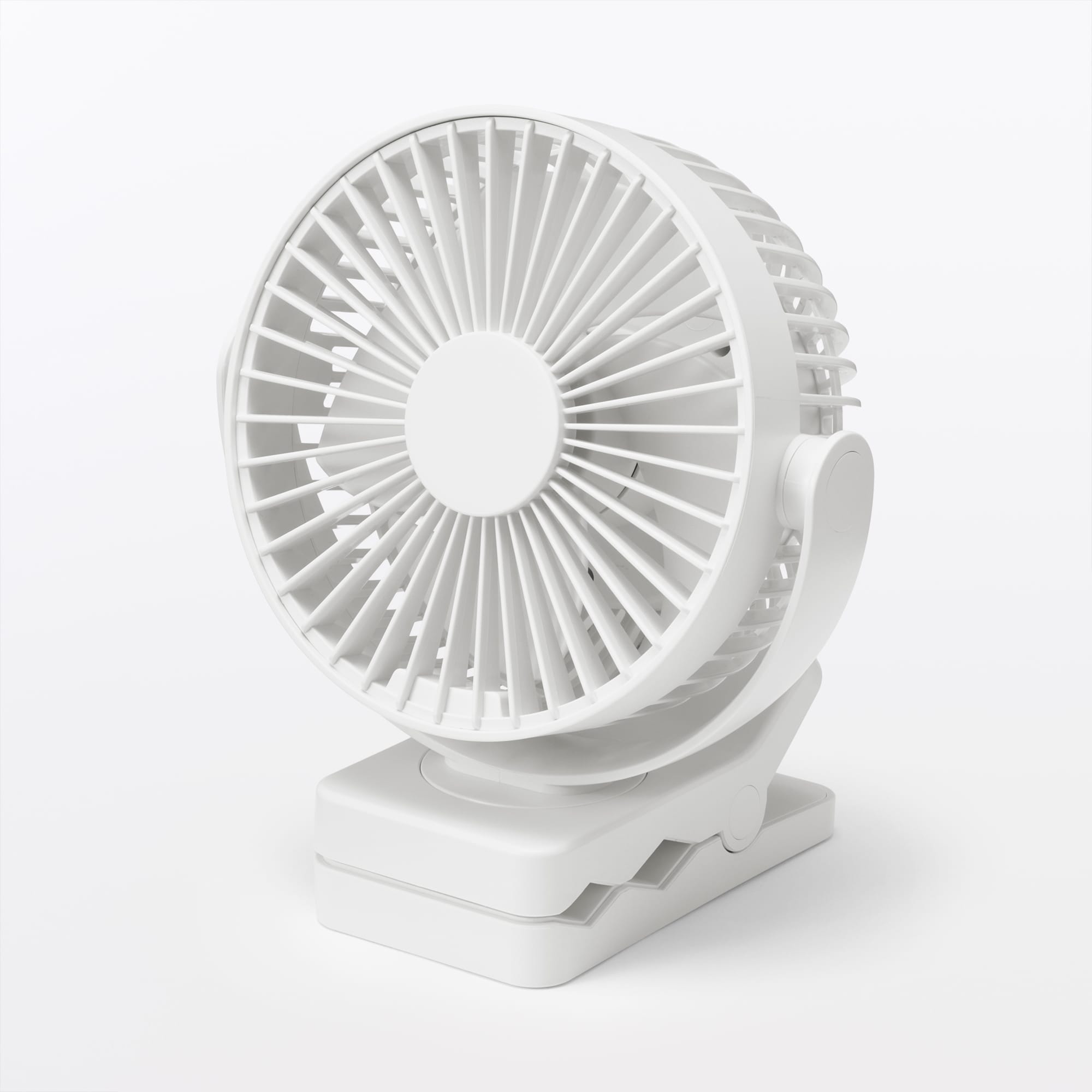 置いても使える　充電式クリップファン