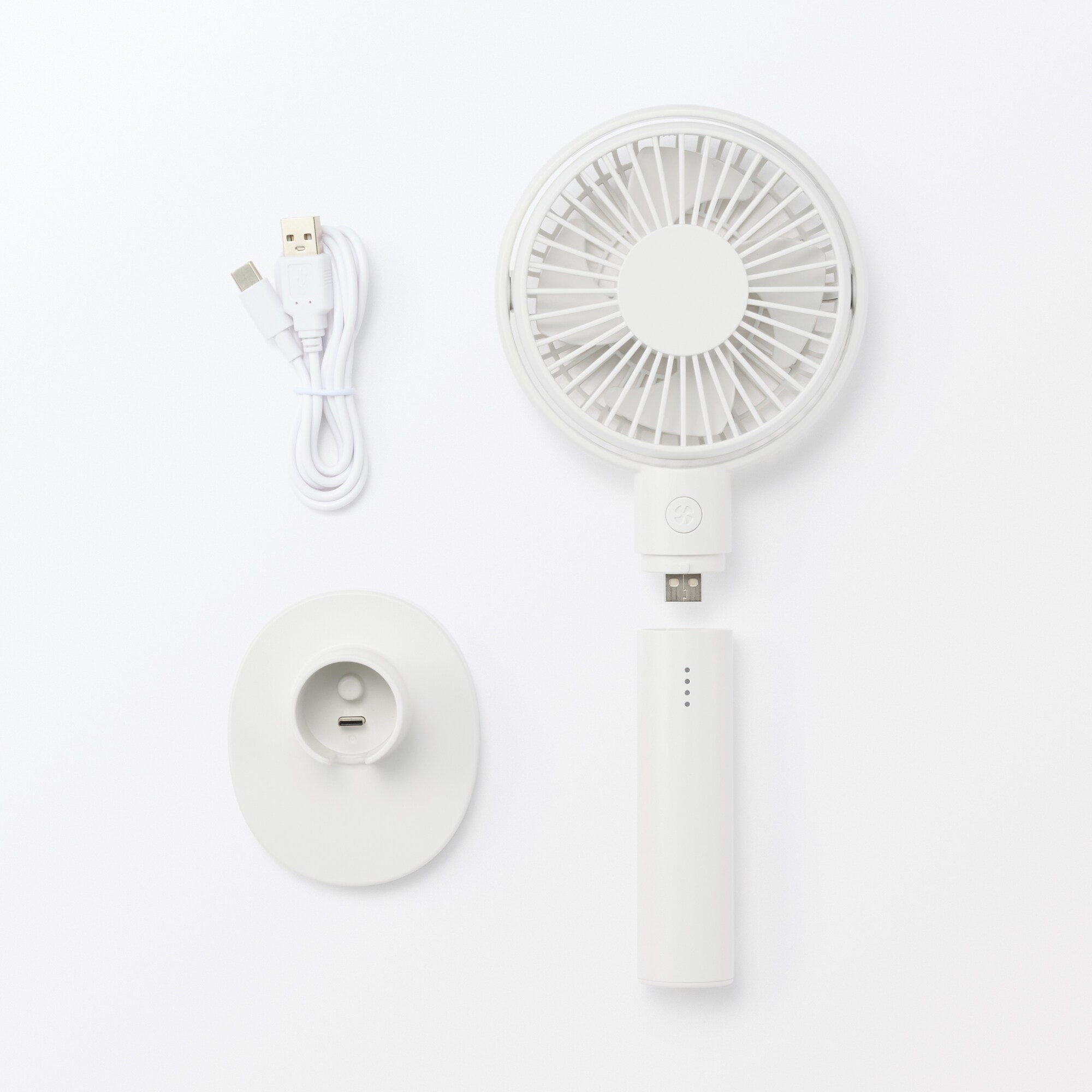 角度が変えられる充電式ハンディファン | 無印良品