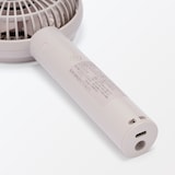 角度が変えられる充電式ハンディファン