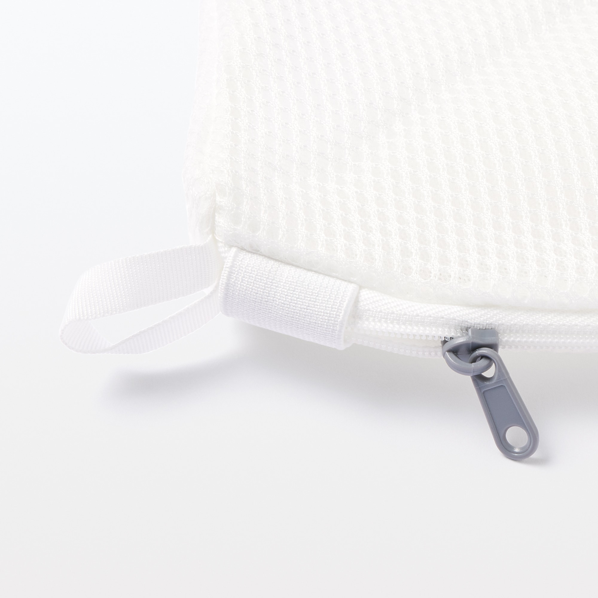 ポリエステルクッションメッシュ洗濯ネット　下着用