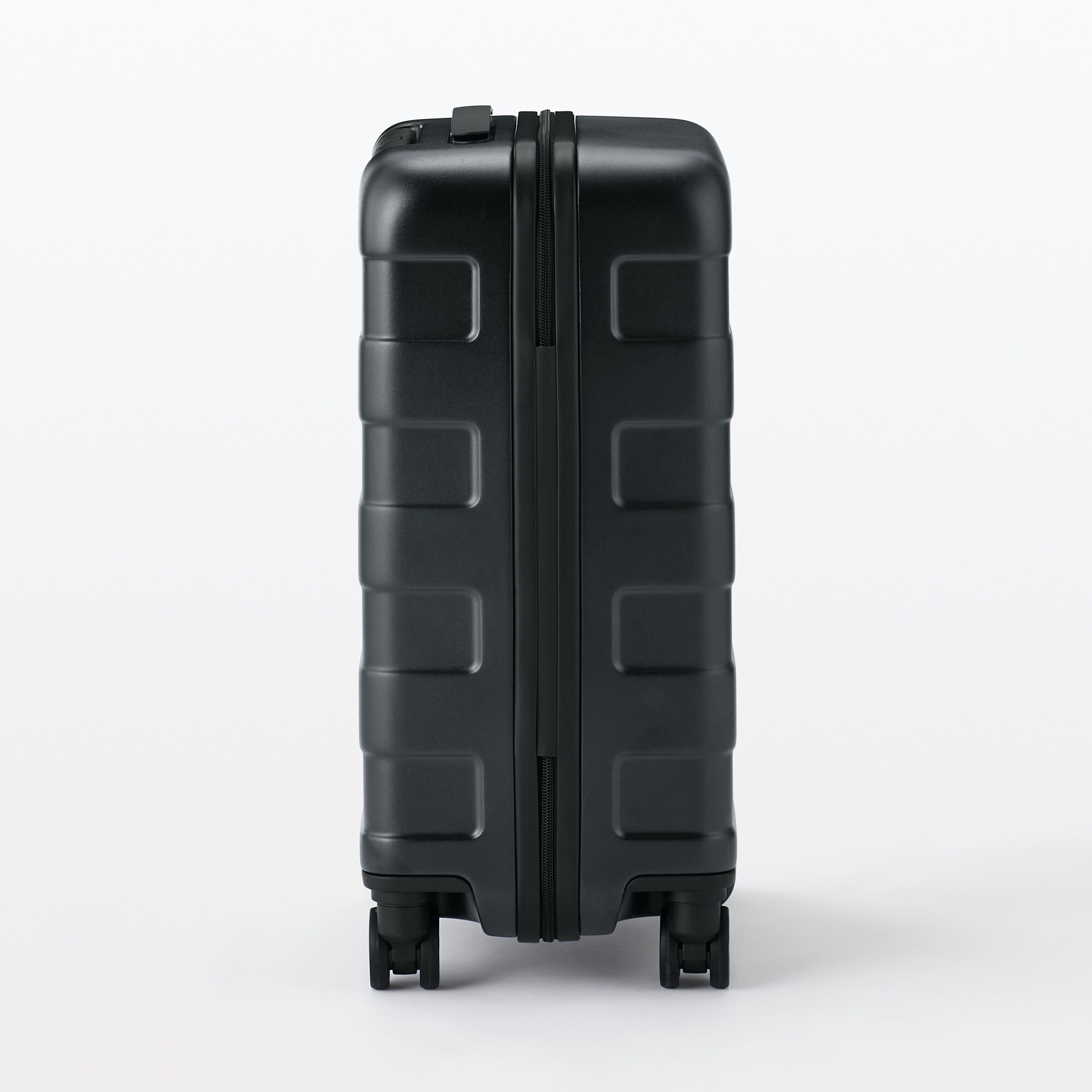 ストッパー付きハードキャリー・60L 無印良品 珍しく ストッパー付きハードキャリー・60L 無印良品 珍しく