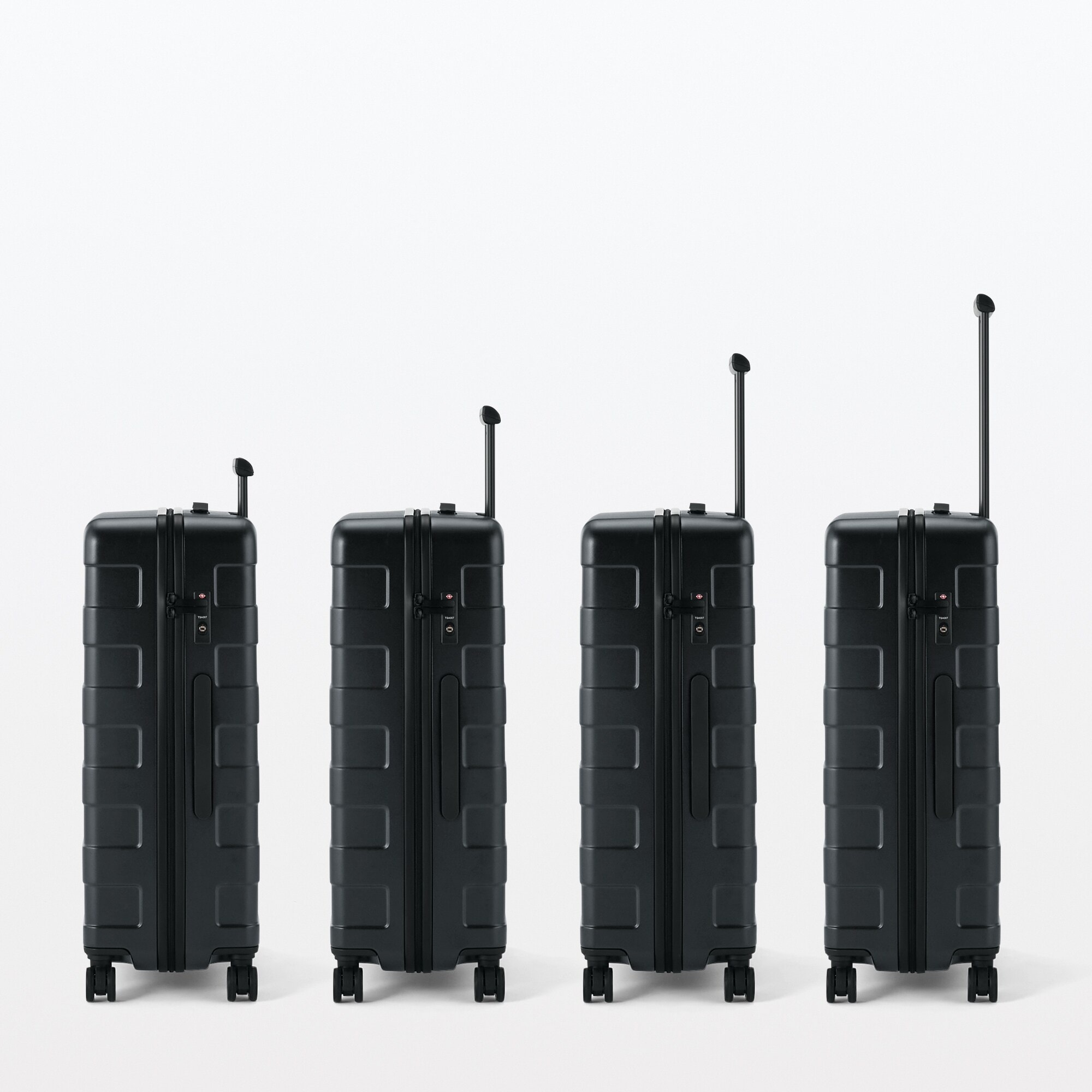 （一度のみ使用）無印良品スーツケース　75L バーを自由に調節できる ハードキャリーケース（75L） | 無印良品