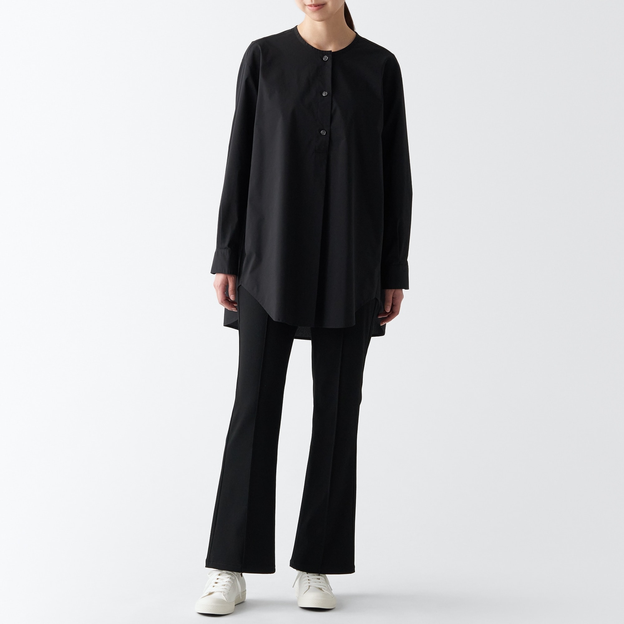 婦人　疲れにくい　撥水スニーカー