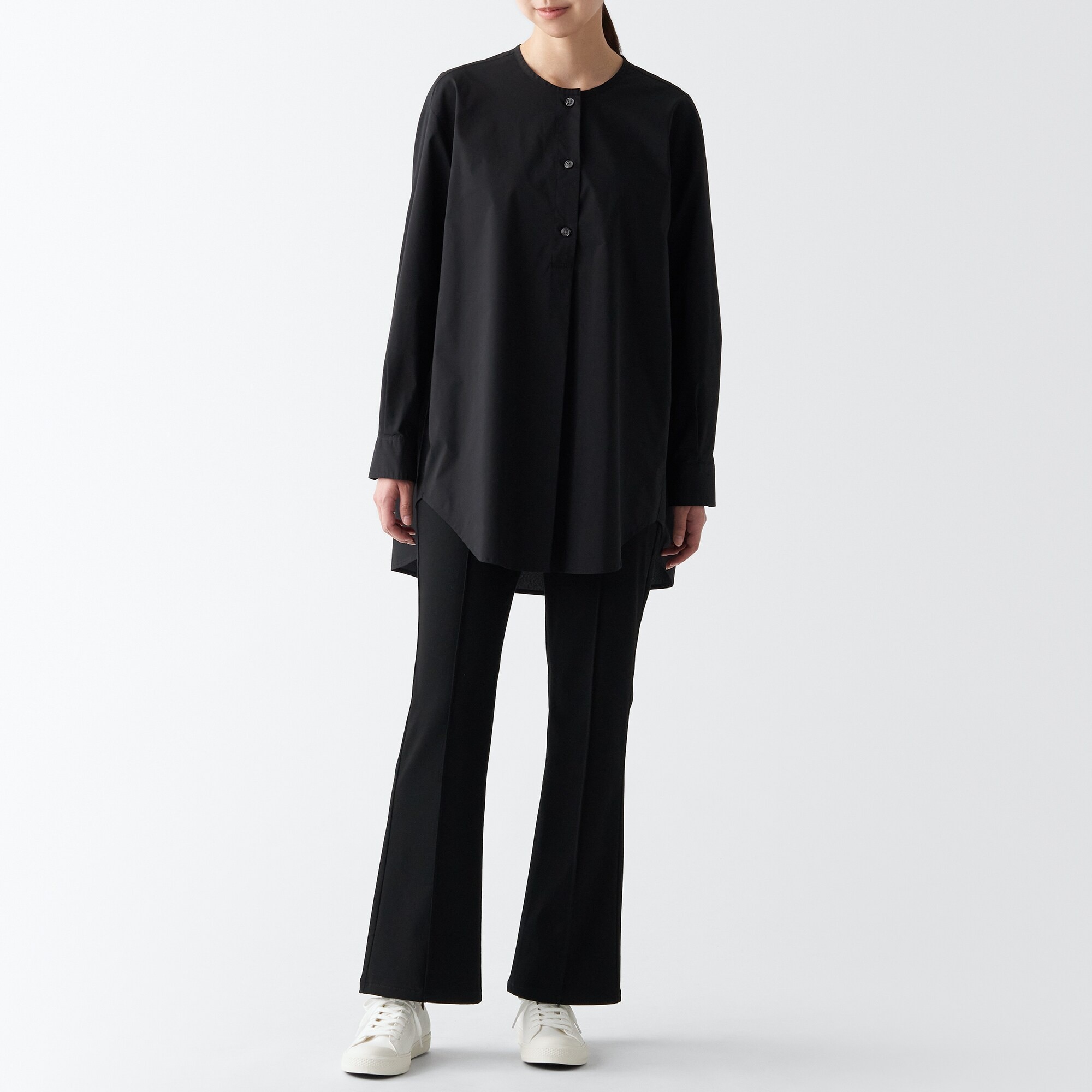 婦人　疲れにくい　撥水スニーカー