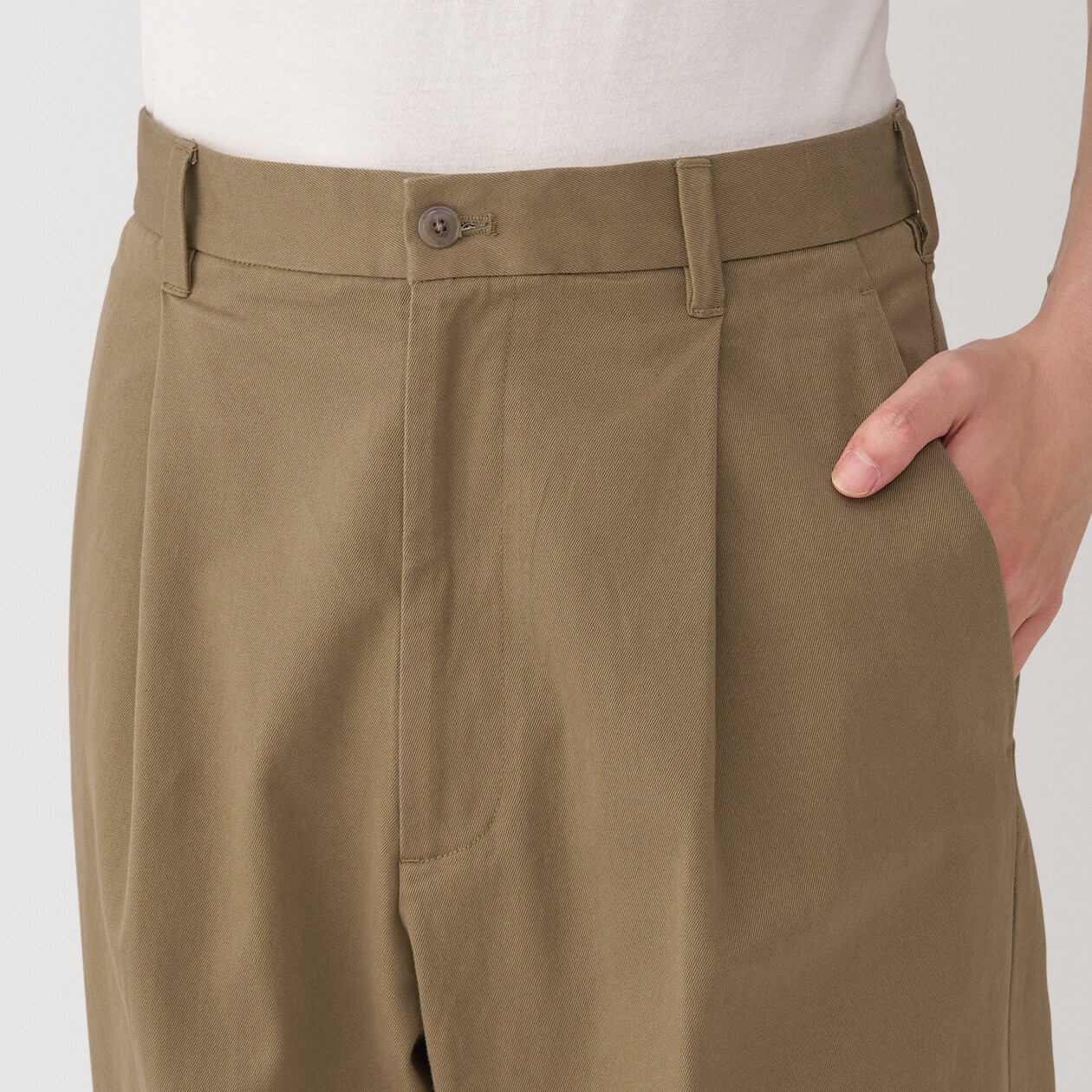 紳士　ストレッチチノタックワイドパンツ