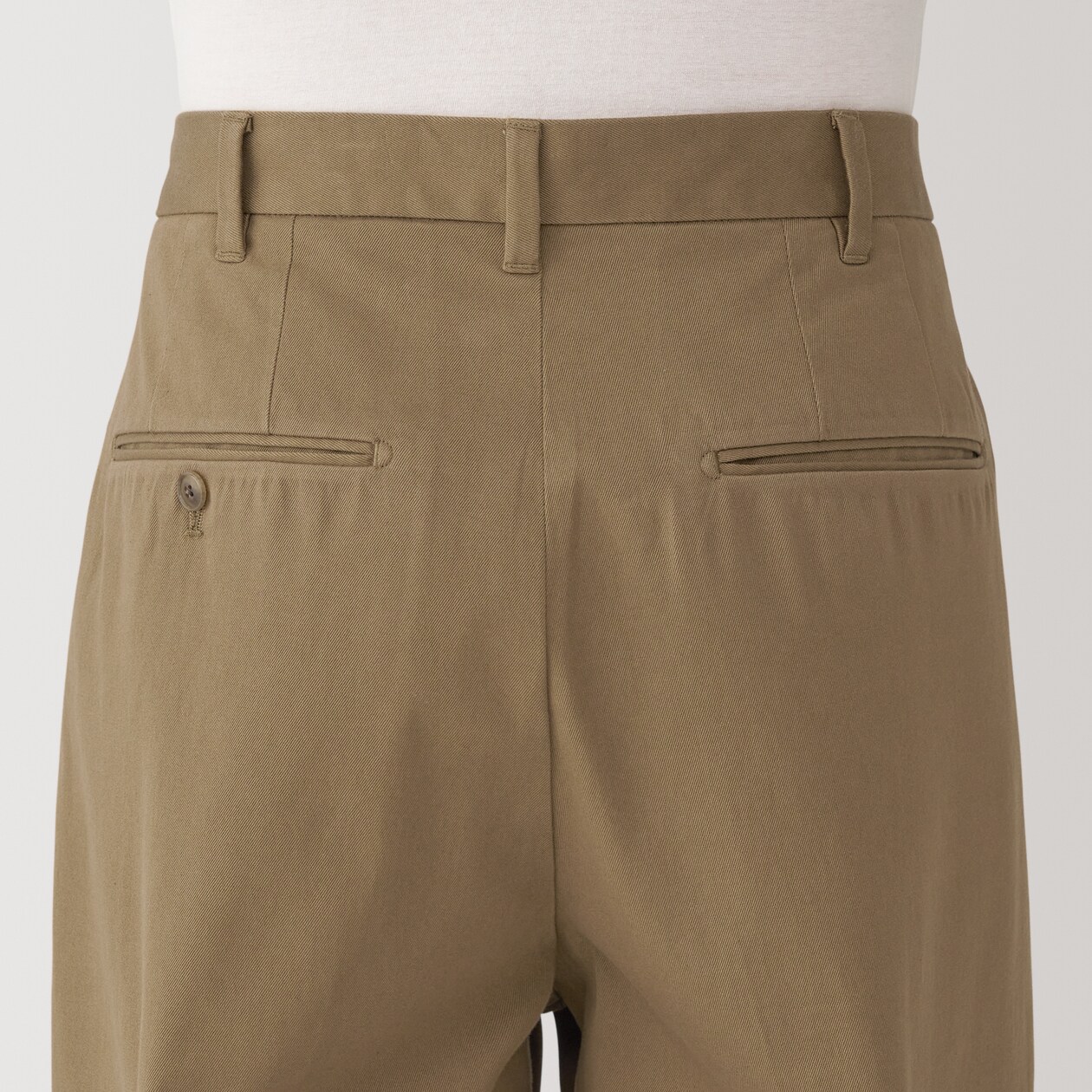 紳士　ストレッチチノタックワイドパンツ