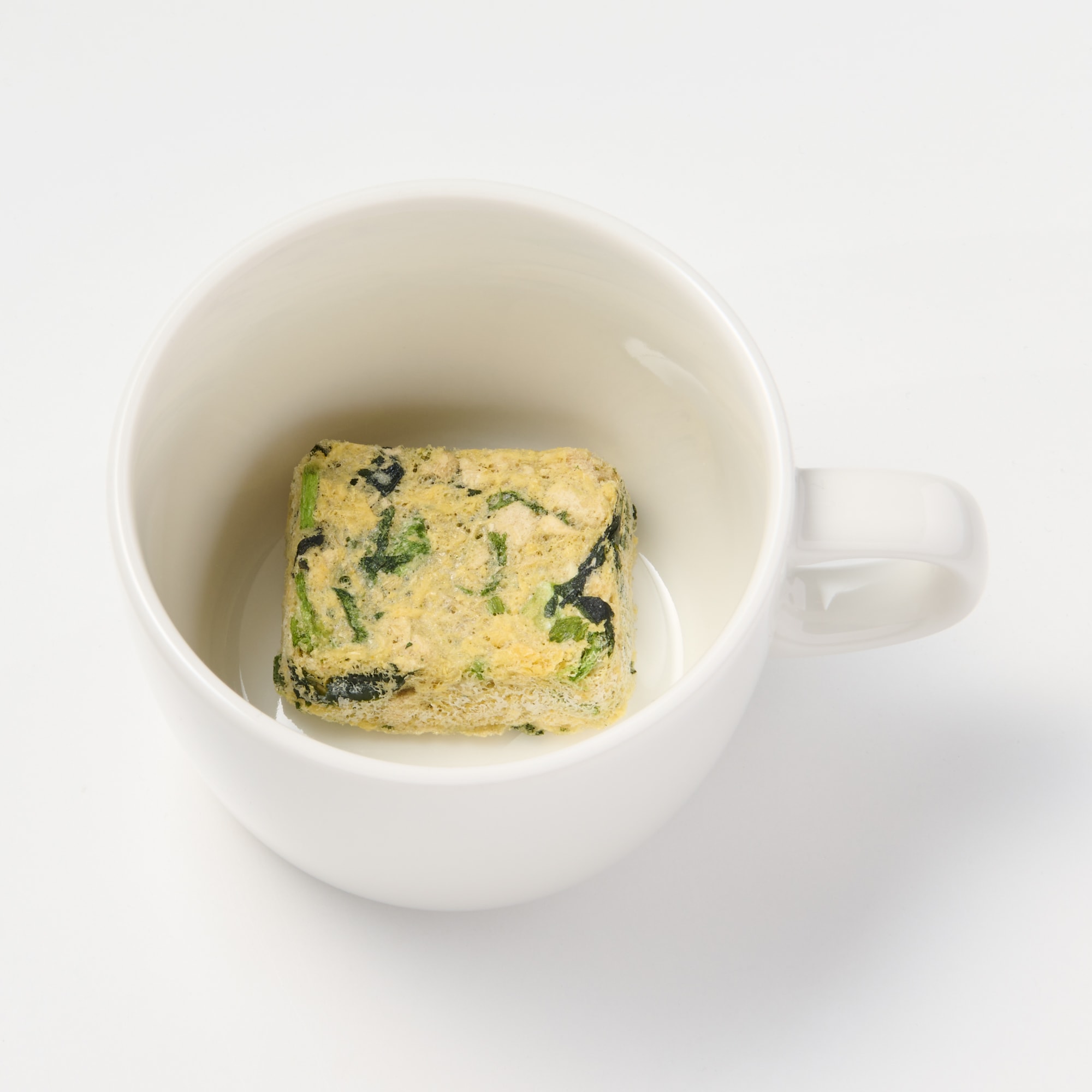 食べるスープ　オクラ入りねばねば野菜のスープ