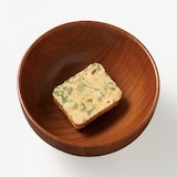 素材を生かした味噌汁　揚げ茄子とほうれん草