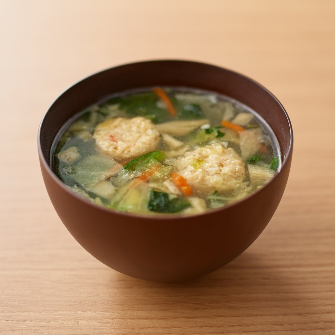 無印良品 素材を生かした味噌汁 鶏つくねと根菜
