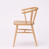 ブナ材アームチェア　丸脚