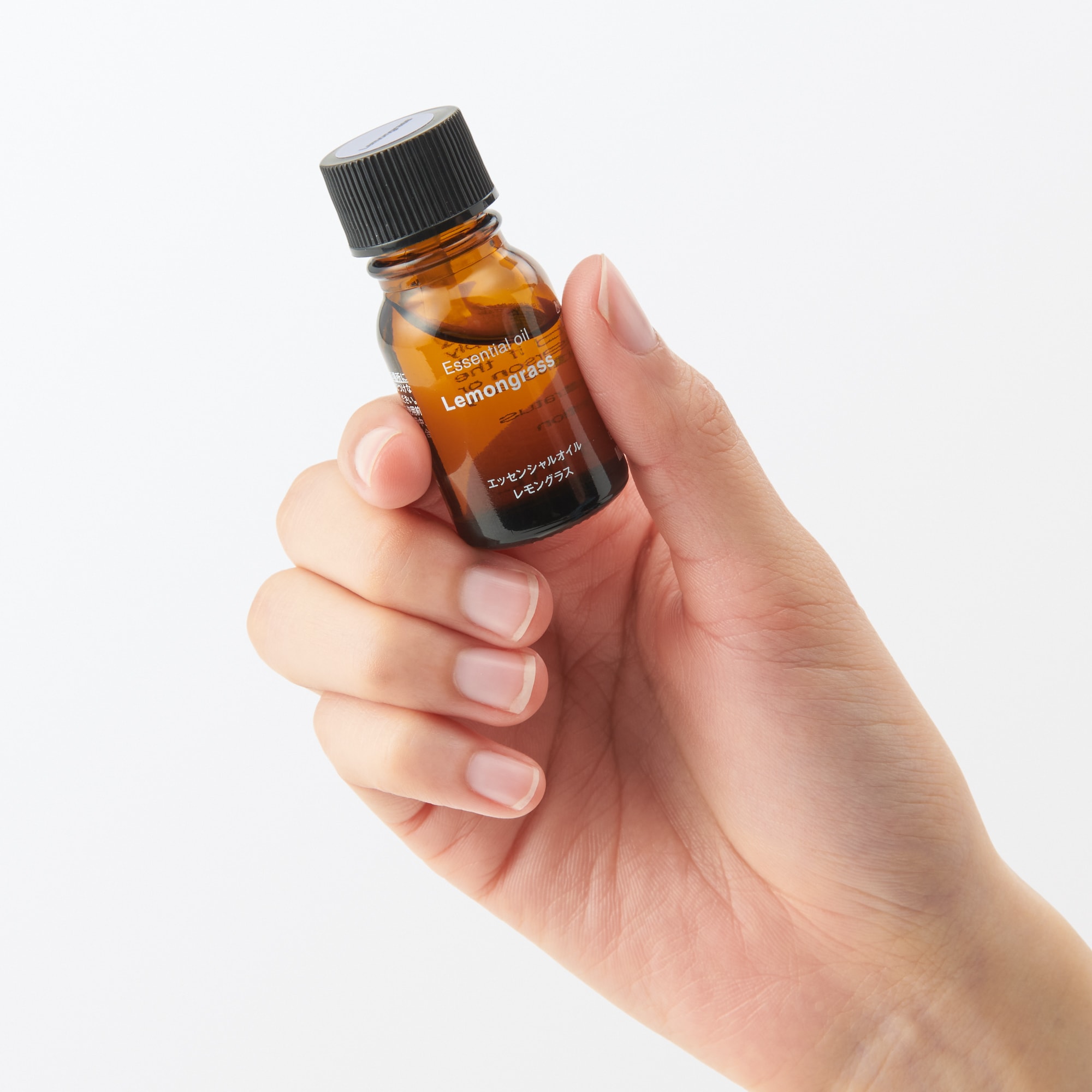 【専用】無印良品 エッセンシャルオイル 30mL  レモングラス MUJI Amazon.co.jp: 無印良品 エッセンシャルオイル レモングラス