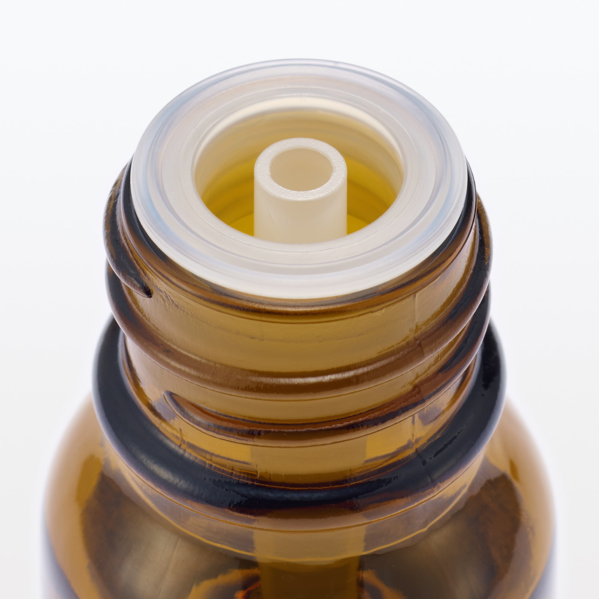 エッセンシャルオイル　イランイラン