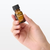 エッセンシャルオイル　イランイラン