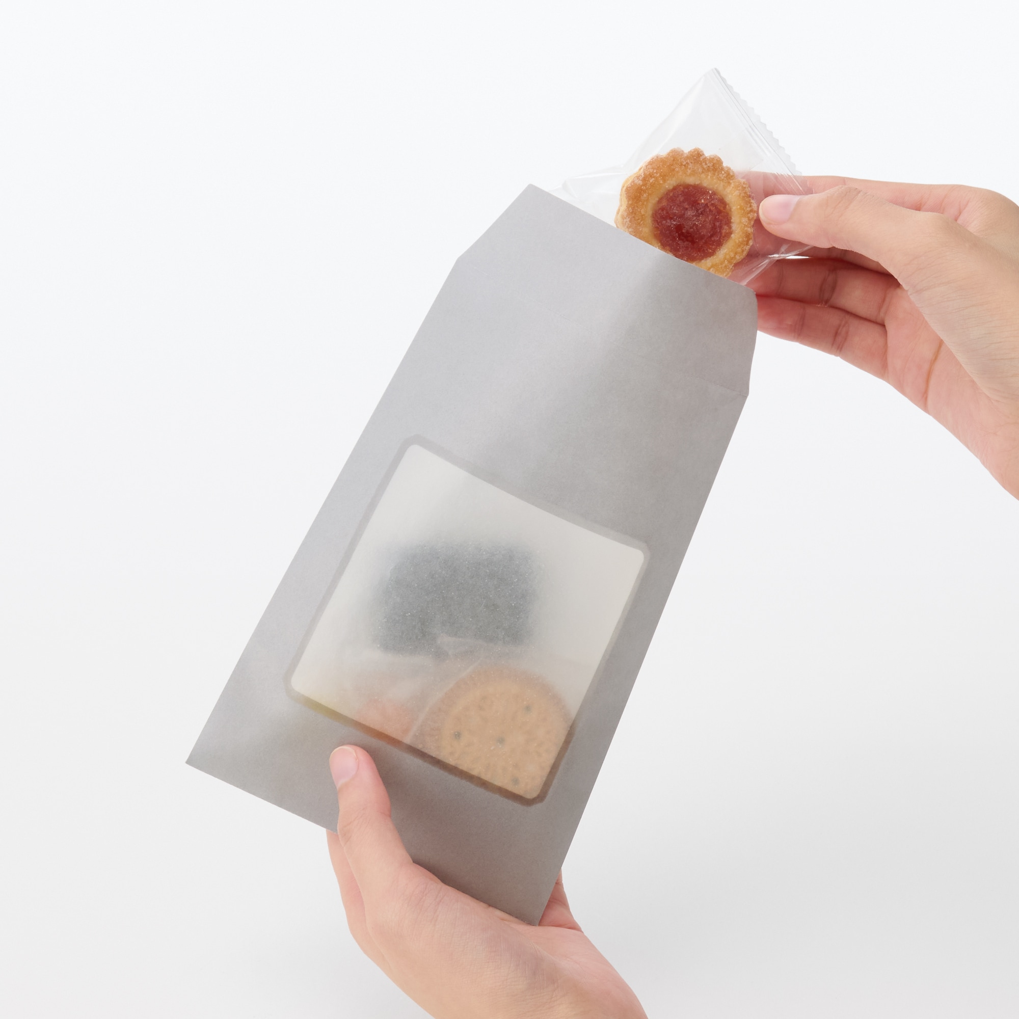 窓まで紙でつくった　ギフト袋　四角