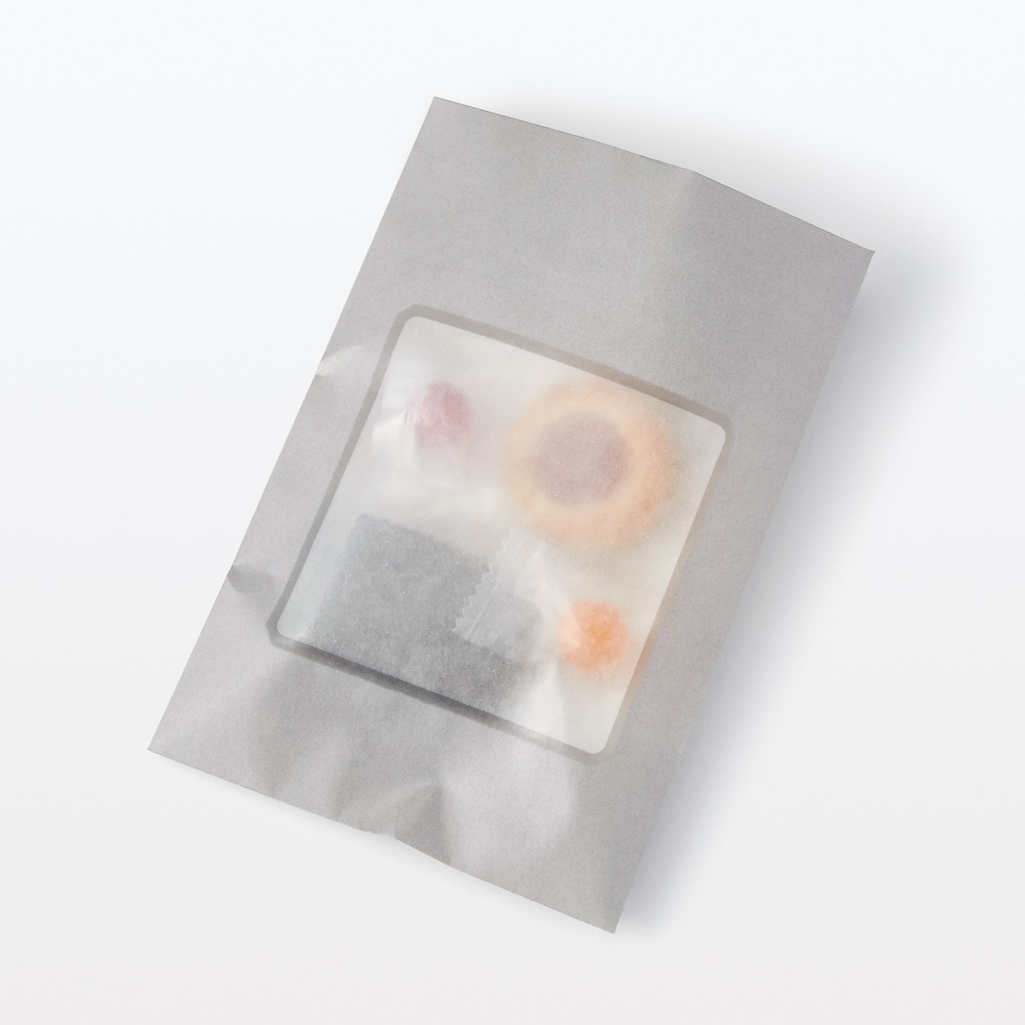 窓まで紙でつくった　ギフト袋　四角